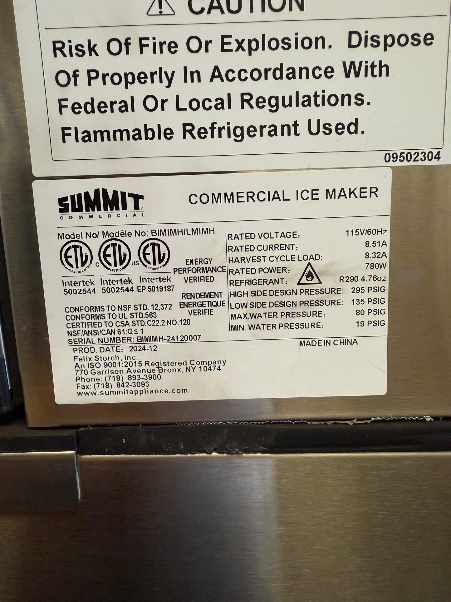 *Summit 350 lb Full Cube Ice Machine w/ Ice Dispenser