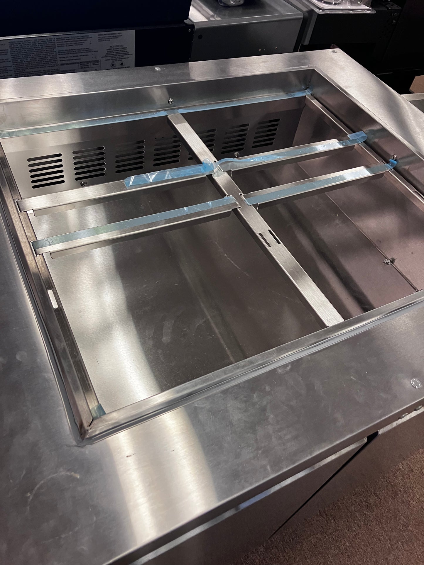 *36 in. Commercial Refrigerated Prep Station Cold Table