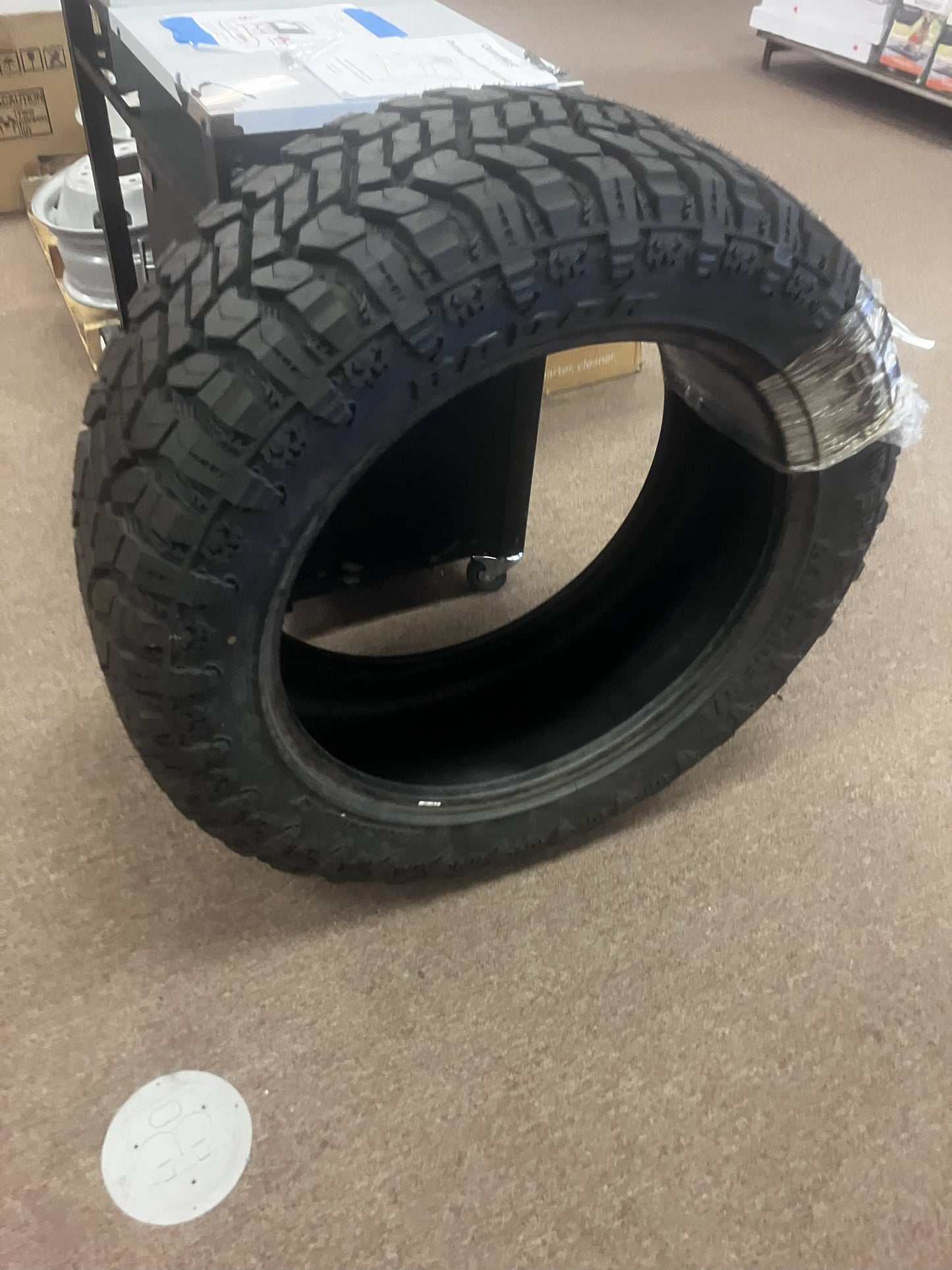 *Landspider Wildtraxx M/T LT 33X12.50R20 Load E 10 Ply MT Mud Tire