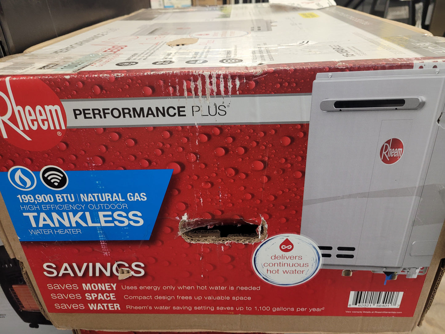 Rheem Performance Plus 9.5 GPM 199,900 BTU Natural Gas Tankless Water Heater