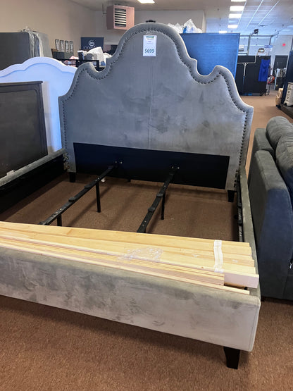 *Bella Upholstered California King Panel Bed