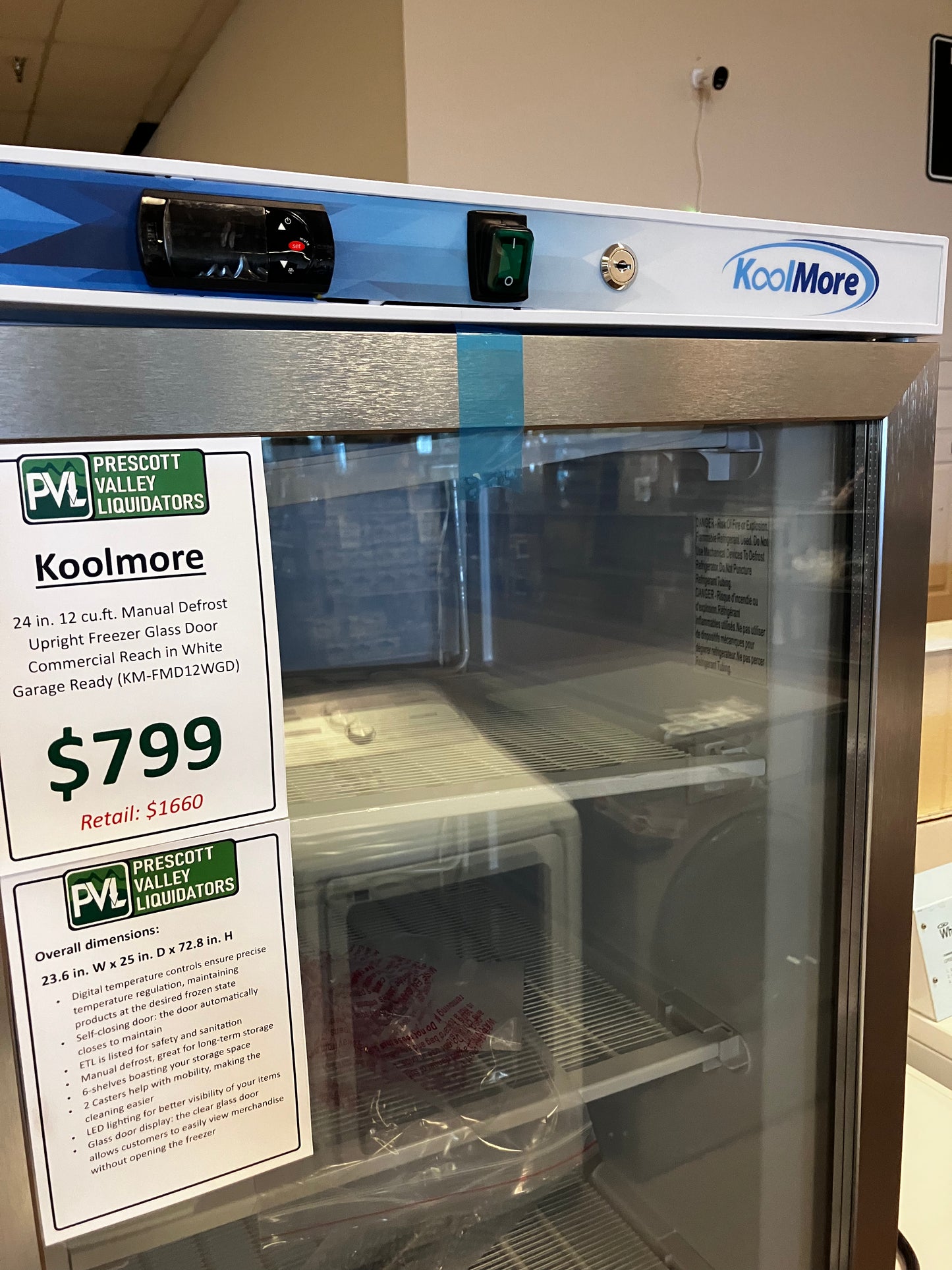 *12 Cu. ft. Commercial Freezer with Glass Door i