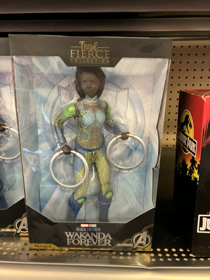 *Marvel Black Panther Wakanda Forever Nakia Fashion Doll